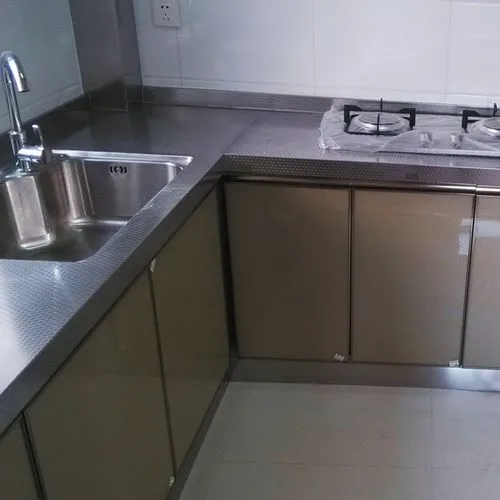 安顺装修厨房对于不锈钢台面的误区